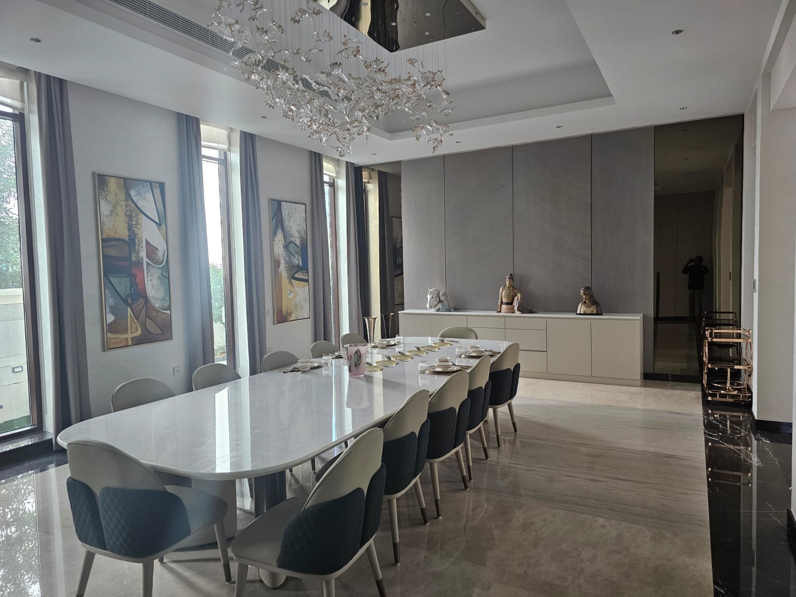J11, Emirates Hills image 21